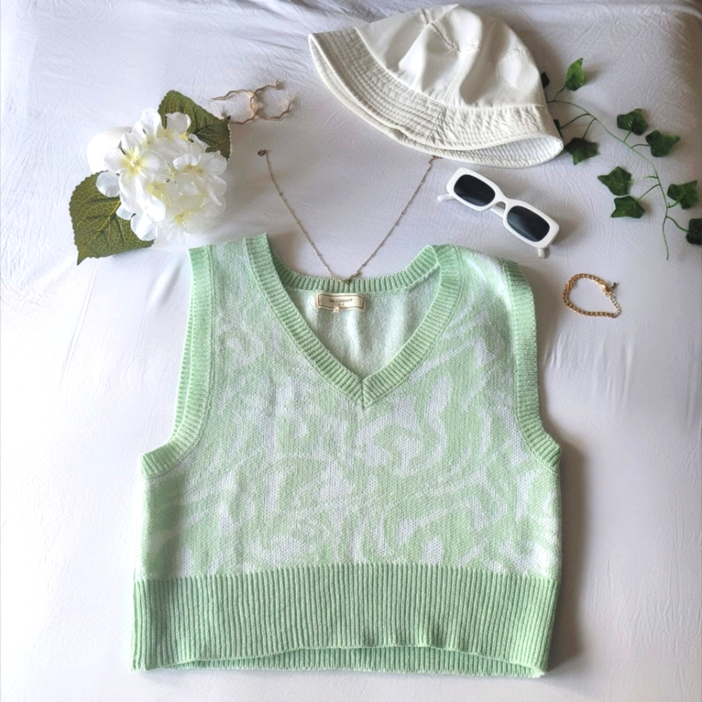 Women's No Comment NY/ LA green and white swirl Vest XL